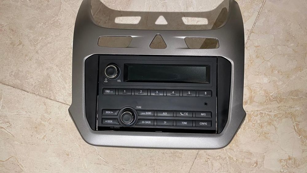 Продам автомагнитола.