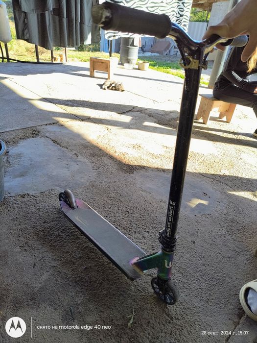 Продам трюковой самокат и комплектующие