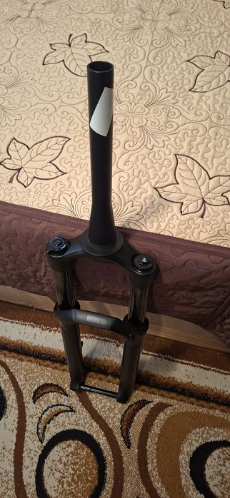 Suspensie Rockshox 35