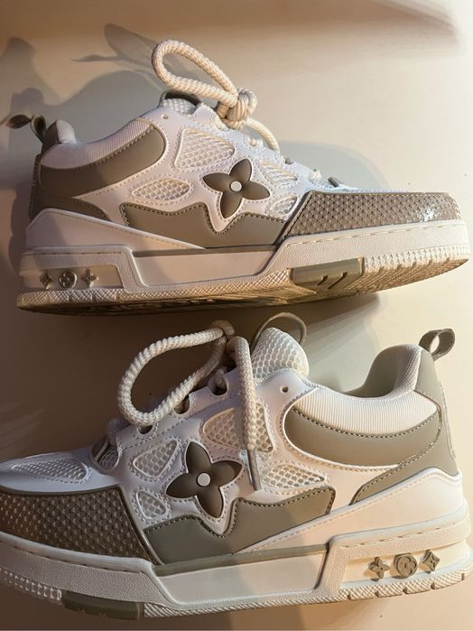 LV Skate Beige