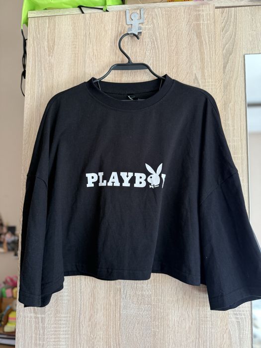 Crop top тениска с камъчета playboy, с щампа на гърба, бяла, черна