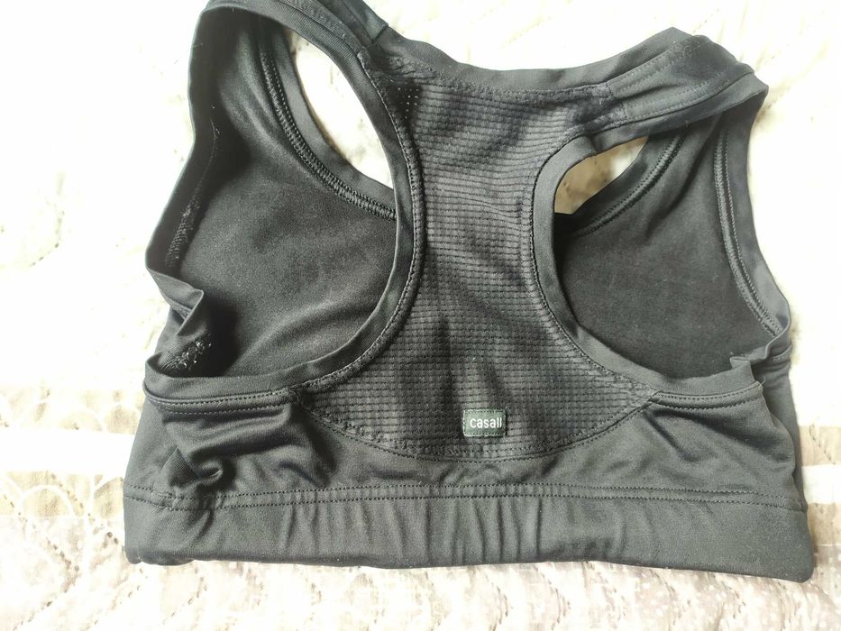 Бюстиета по 7 лв. S размер