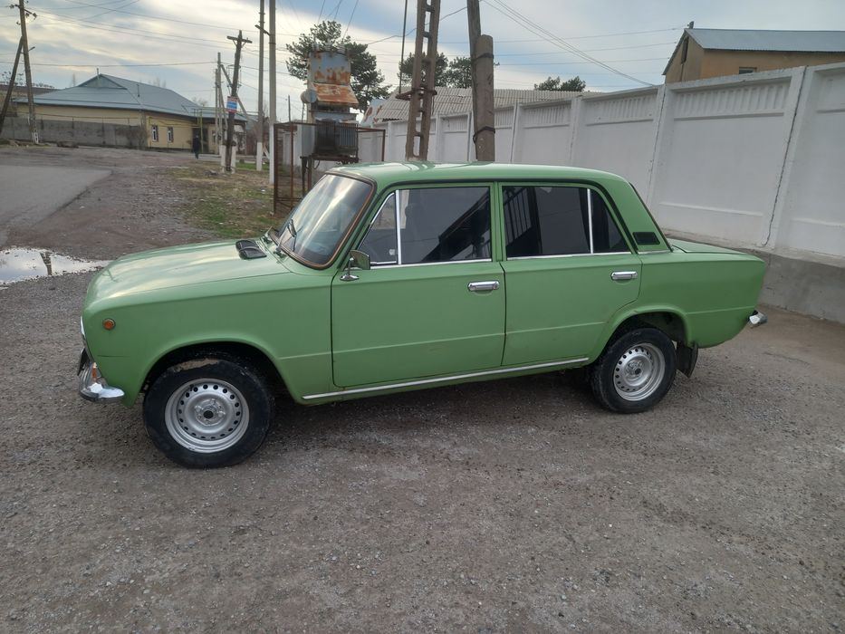 21011 йили 1984 метани бор сотилади