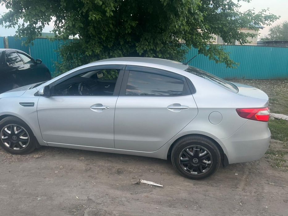 KIA RIO 2013 AT 1.6