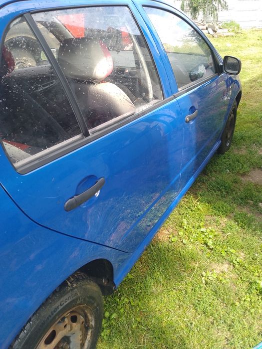 SKODA Fabia 2000 — imagine 3