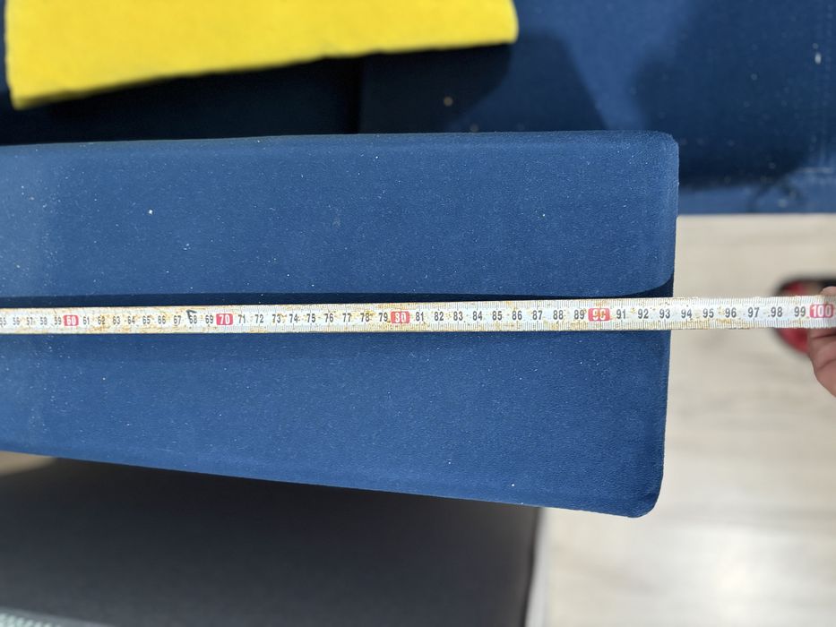 Продам диван цвет синий 200см на 93см