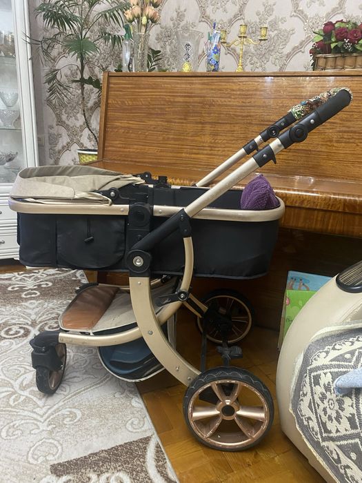 Коляска для малыша