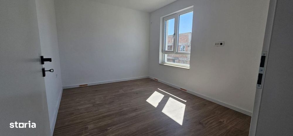 Casa 4 camere, P+1, 99mp | gaz, curent, apa si canal | Acces rapid DR9
