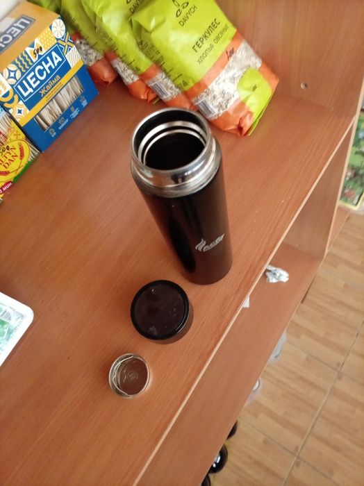 Термос походный для жидкостей