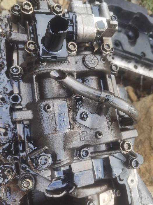 Pompa ulei audi 2.0tdi