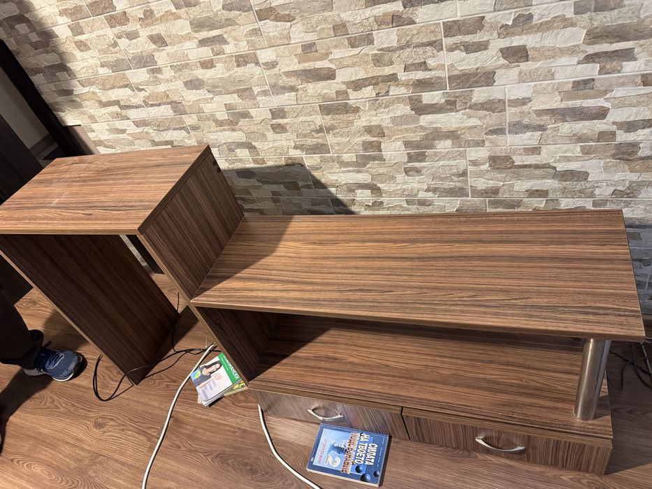 Телевизионен шкаф с два рафта