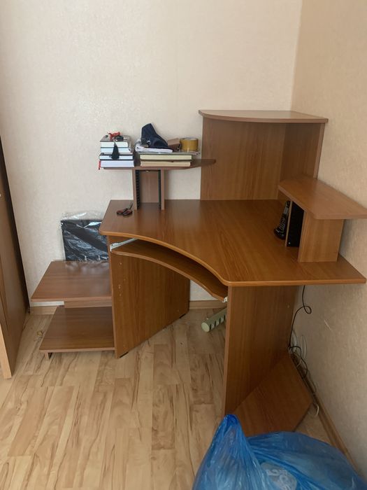Стол компьютерный б/у