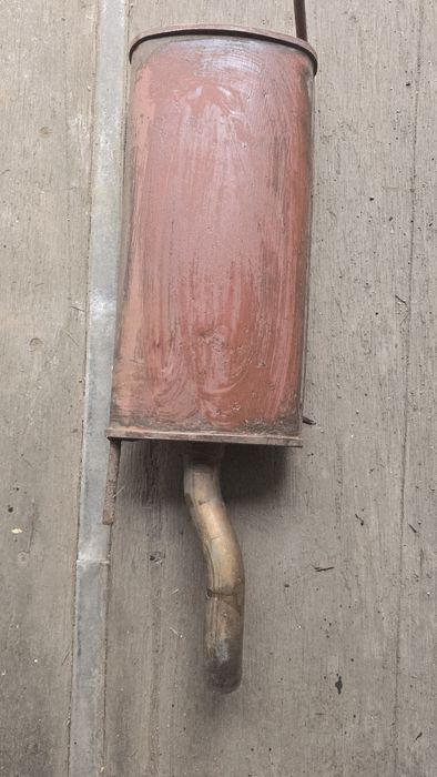 Глушитель продам