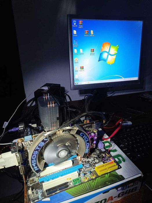 Kit PC Retro-Gaming MSI P7N SLI/Intel Q9550/8 Gb DDR2/ Nvidia N450 GTS