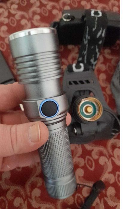 lanterne led metalice lumina foarte puternica distanta 100-2600metri