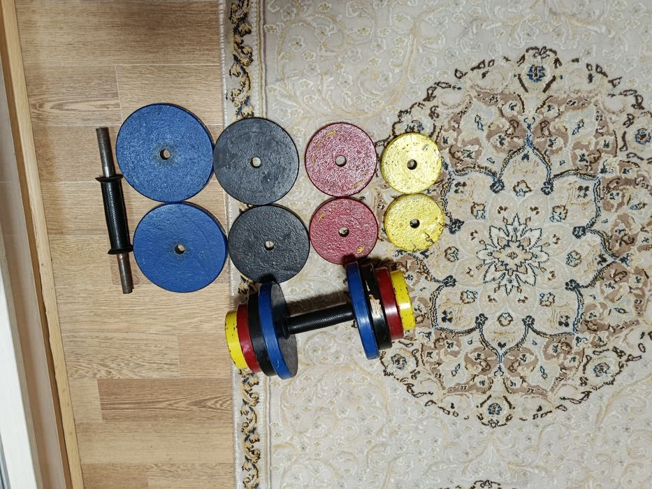 Гантел сотилади хар биттаси 15кг дан общий 30кг завадской.