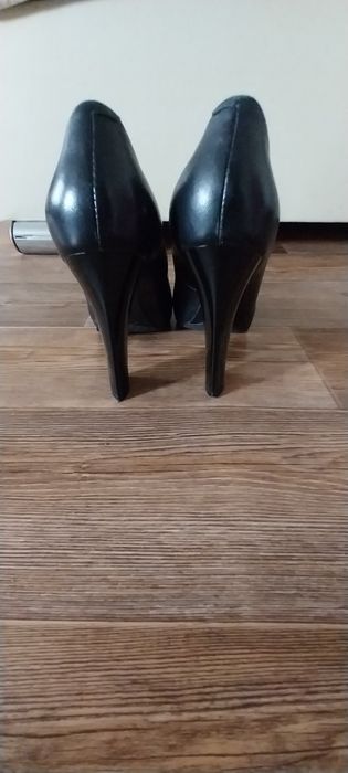 Туфли кожа размер 35.