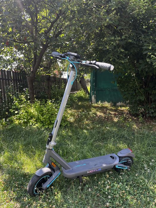 vand trotineta motus t10 max