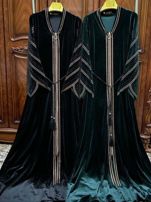 Ayollar uchun Abaya halati