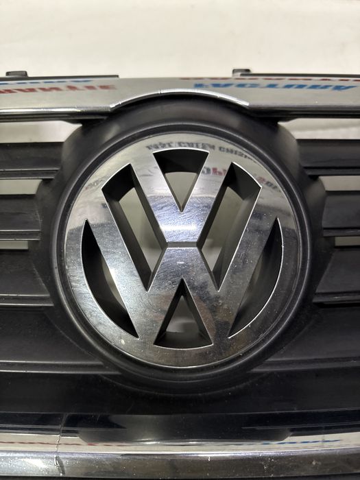 Grila fata crom cromata cu semn model senzori parcare VW Passat B6