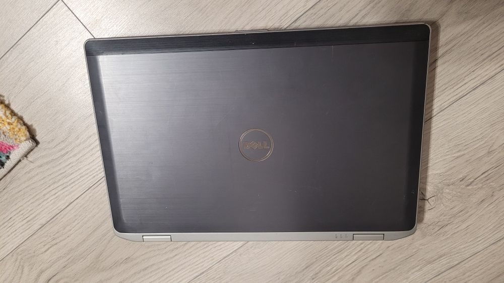Laptop Dell Latitude E6530 i5-3320M 2.6 GHz / 6 GB / 1000 GB / Full HD