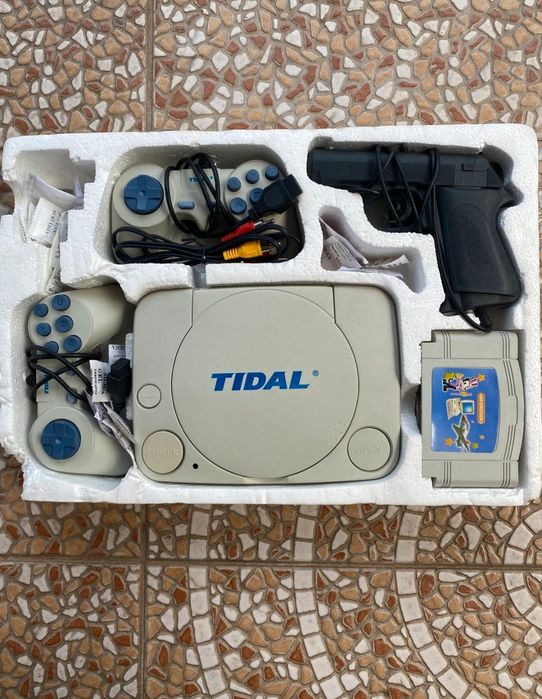 Joc pe televizor vechi Tidal