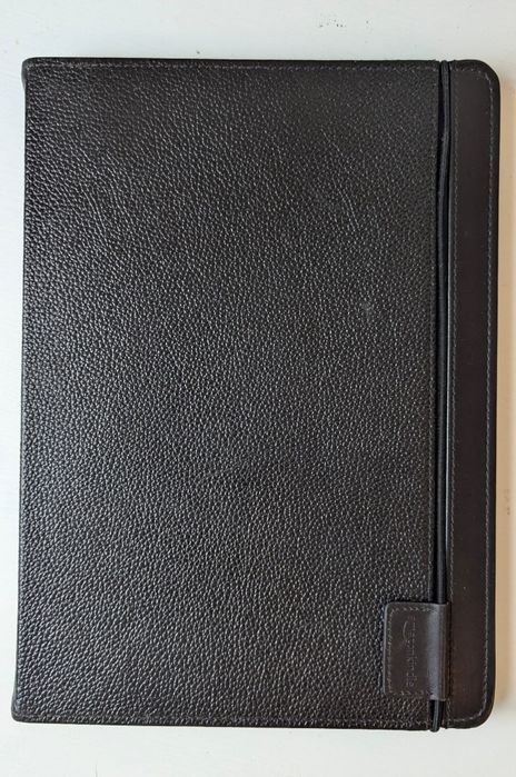 eBook Reader Amazon Kindle DX 4GB Wireless, cu ecran de 9.7 inch