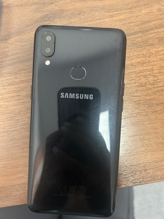 Продается телефон