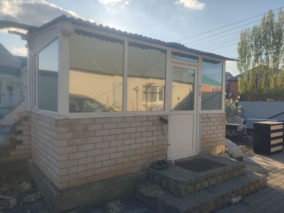 Продам веранду пластиковые окна.