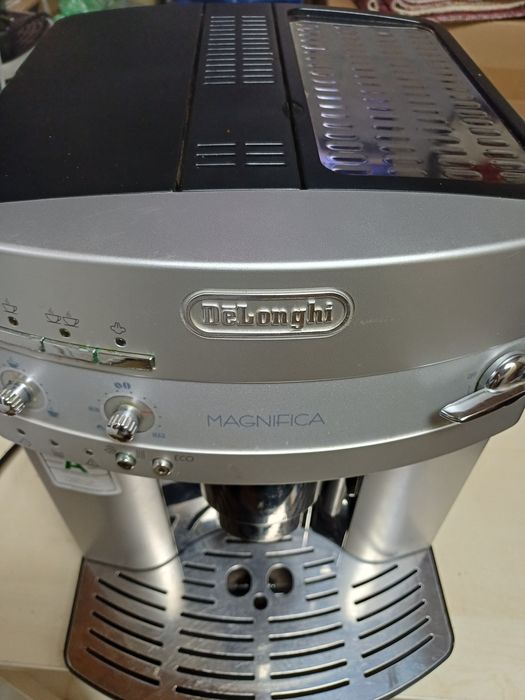 Espressor Delonghi Magnifica