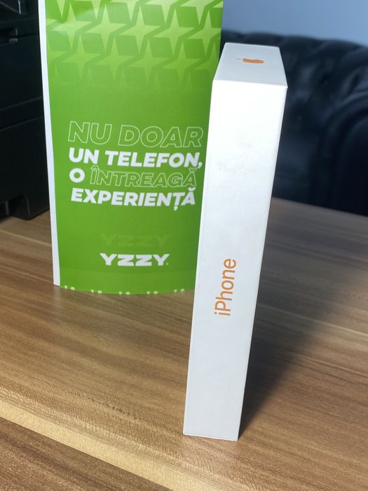 iPhone 17 Pro Max eSim • 512 GB • Cosmic Orange