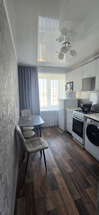 1 посуточно, Детский мир Атриум  13000