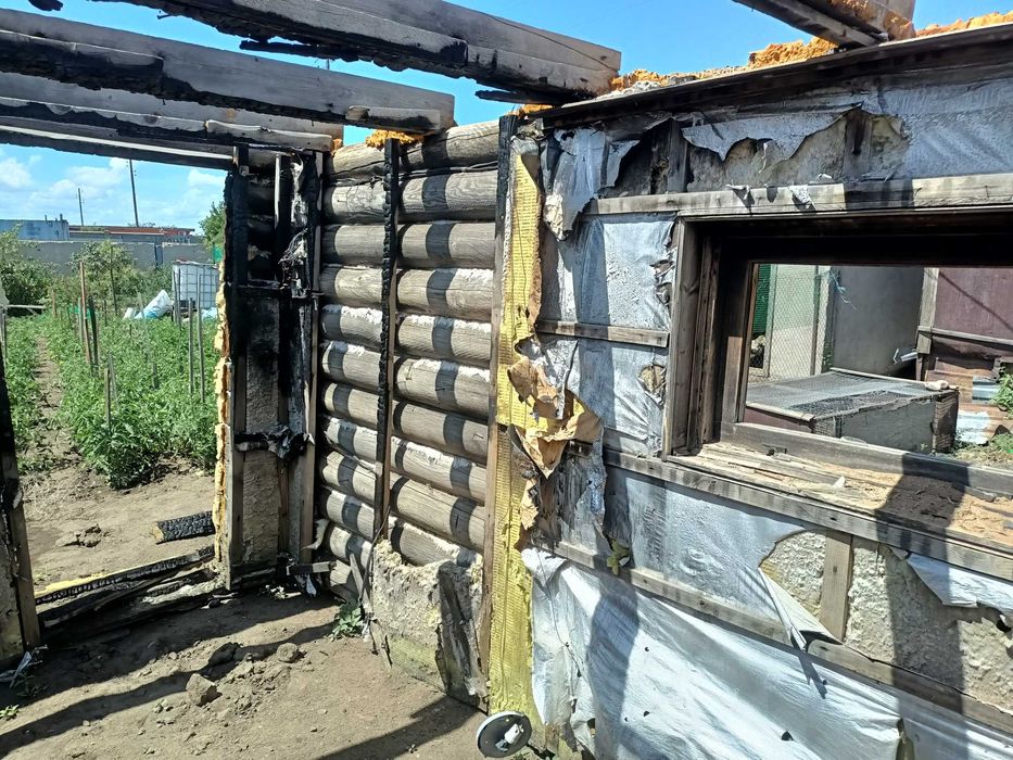 Продам сруб бани, 3.9*4.8 метра.