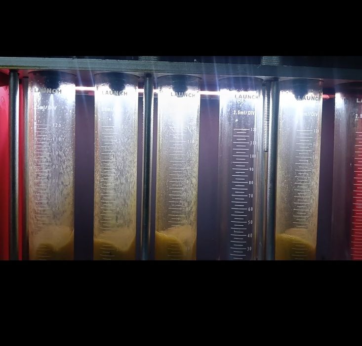 Чистка форсунок с боков подачей, а так же с прямой подачей.