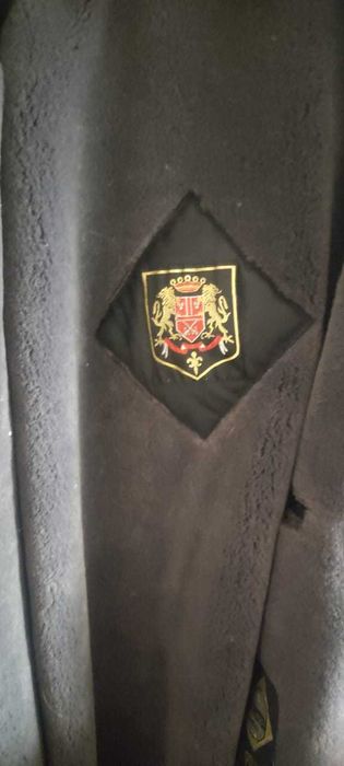 Продаётся утепленный плащ мужской