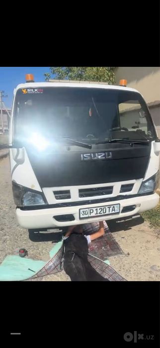 Isuzu maxsus evakuator