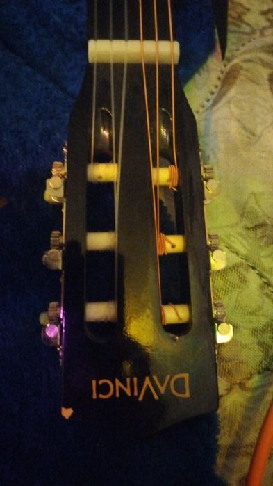 Гитара давинчи в хорошем состоянии