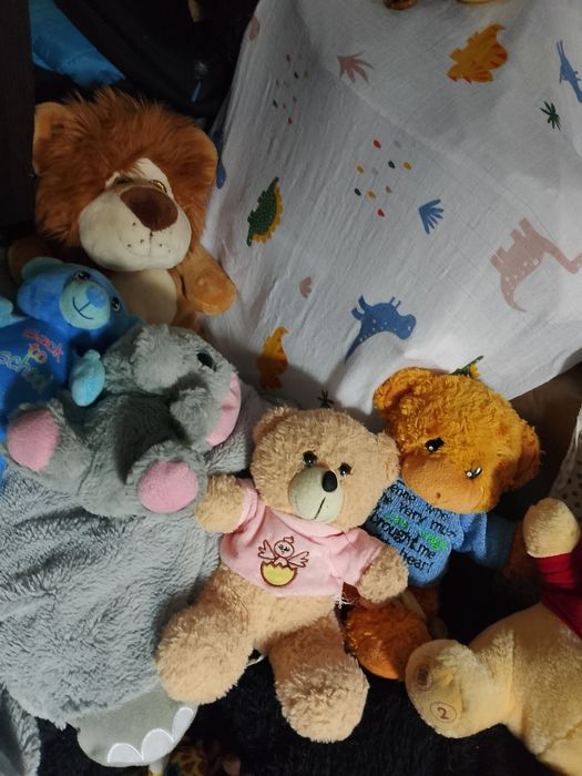 Donez niște jucării