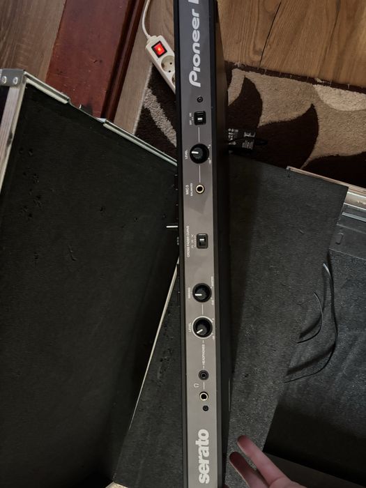 Vand consola DJ - Pioneer DDJ SX3 + Flightcase