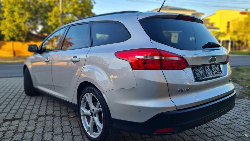 FORD Focus 2018 — imagine 5