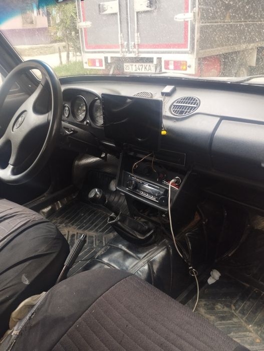 Vaz 2103 06 kilingan 15 milon kelishamiz