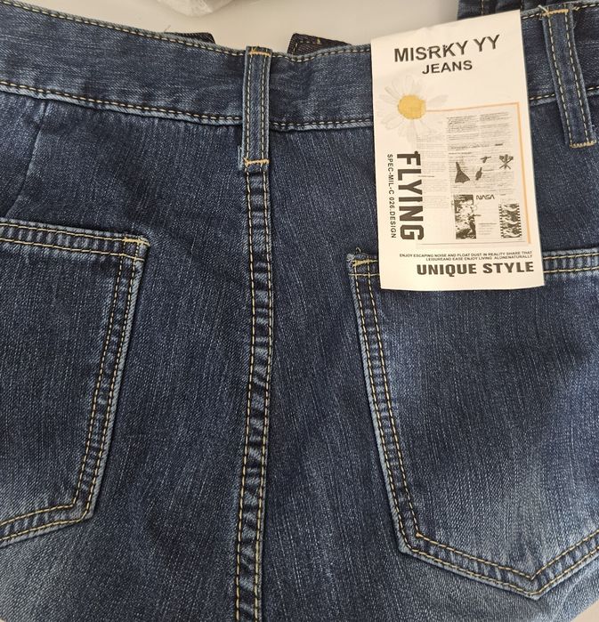 Продаётся джинсы