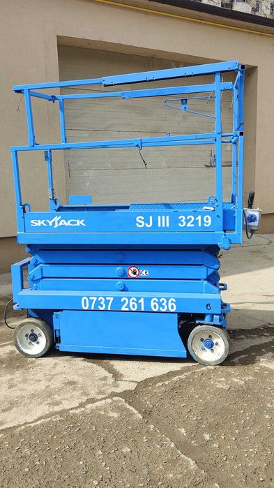 Vând-închiriez nacela electrica 8m înălțime de lucru