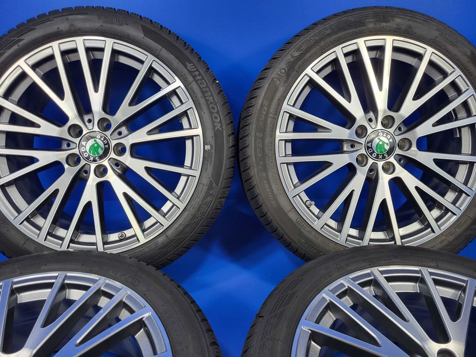 Vand roti R18 5x112 Bicolore NOI pt Skoda Karoq-Octavia-Superb-Yeti