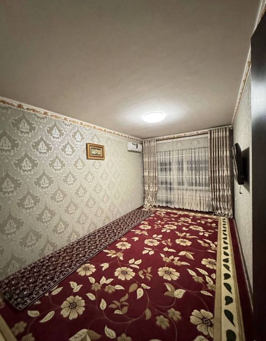 Квартира на Кушбеги 2/5/5 общ пл 62м ,2 балкона