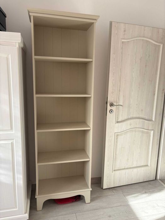 Vand sifonier si biblioteca