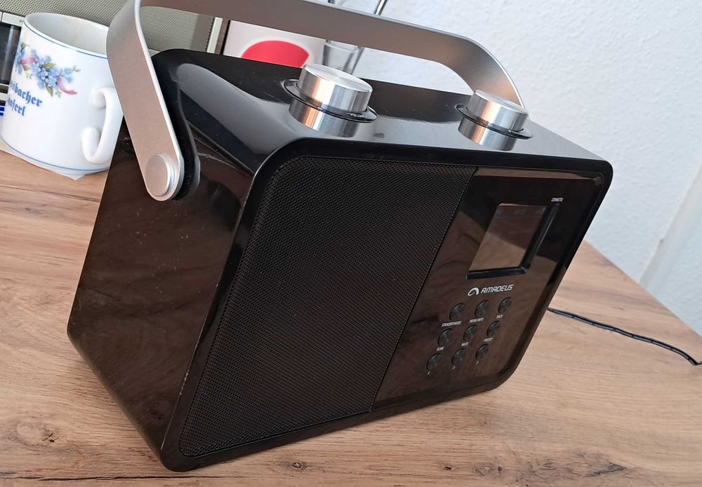 Radio AMADEUS CORNETTO - DAB+/FM si Bluetooth