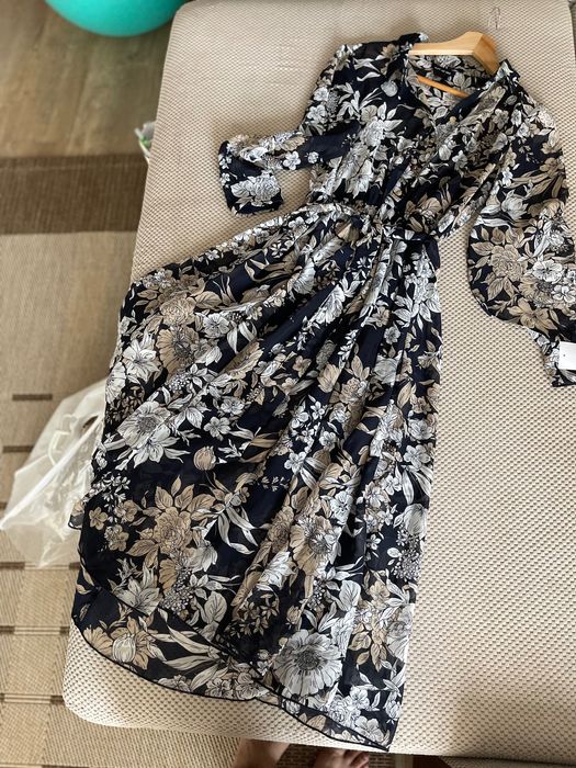 Женствена рокля от Kate&Lily