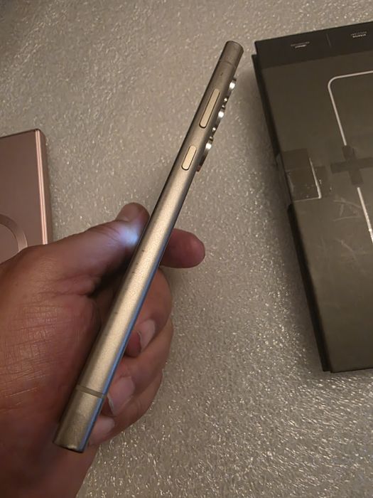 S24 Ultra 256gb Titanium