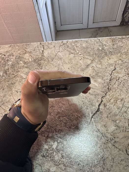 Айфон 14 про.       .